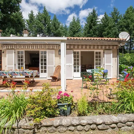 Magnifique Maison Paisible Avec Piscine